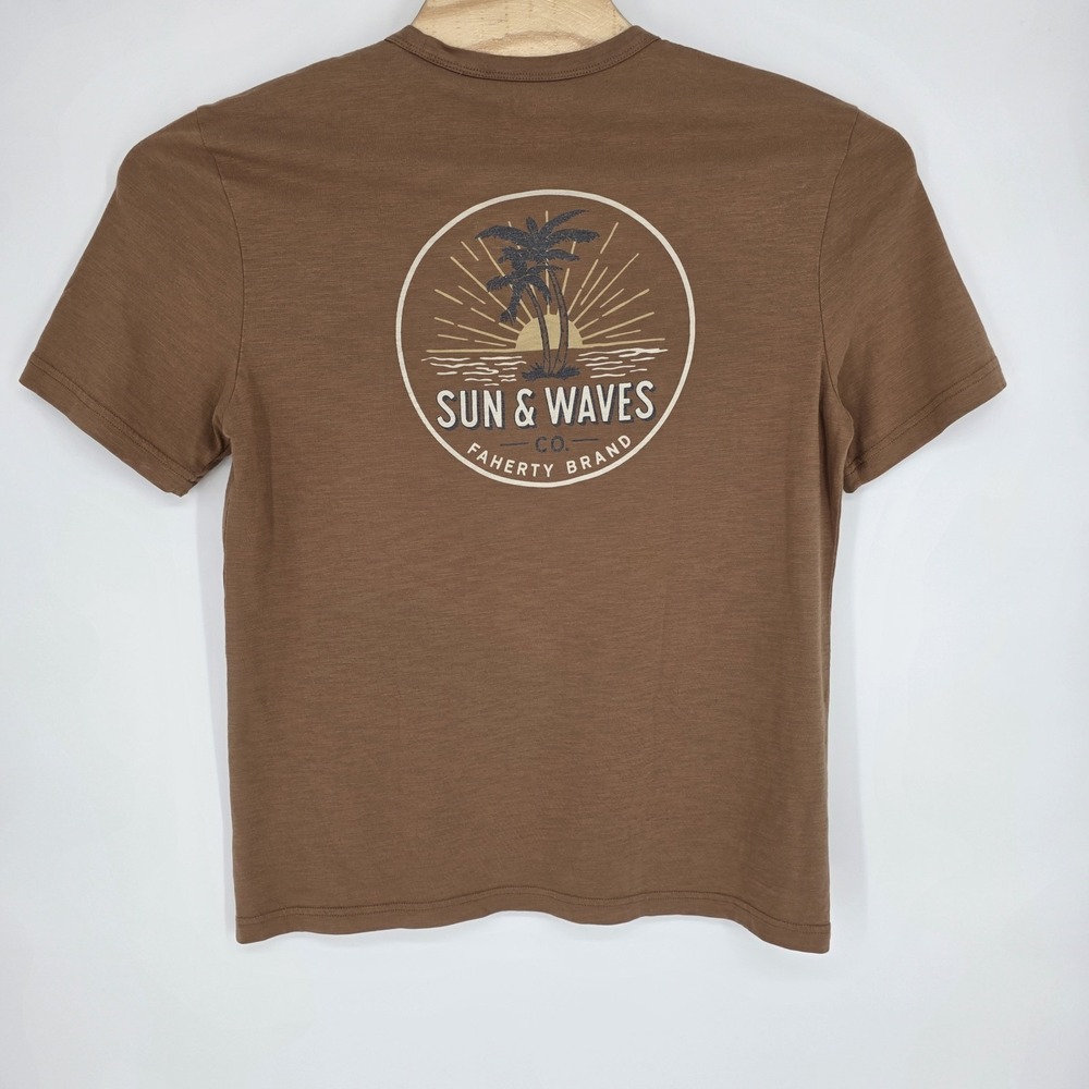 New Faherty T Shirt Mens Medium Sunwashed Brown Organic Cotton Outdoors Hiking - Picture 4 of 8